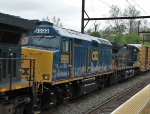 CSX 9999 on Q410